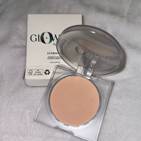 GloWish by Huda Beauty Lightweight Blurring Pressed Powder, 00 Pocelain New - Picture 4 of 5